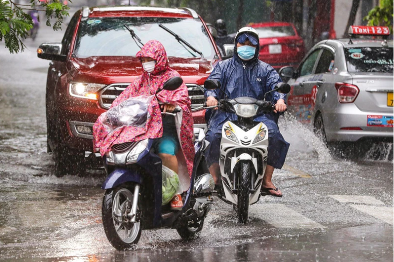 Nhiều nơi ở Bắc Bộ, Bắc Trung Bộ mưa lớn, đề phòng lốc sét, gió giật mạnh
