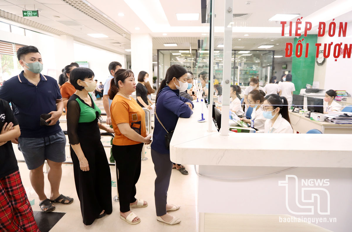 Giảm tải bệnh viện công