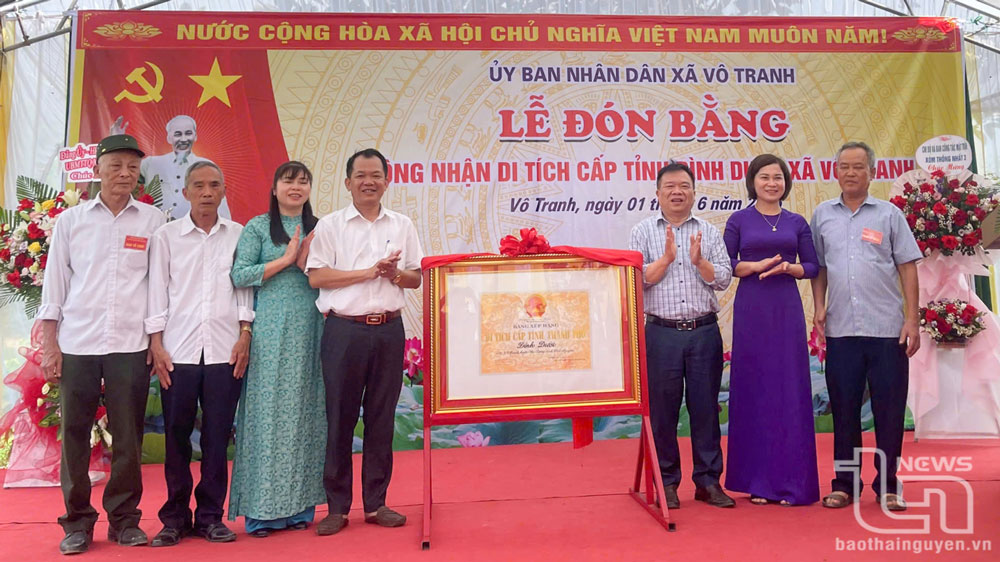 Phú Lương: Đón bằng công nhận di tích cấp tỉnh đình Dưới