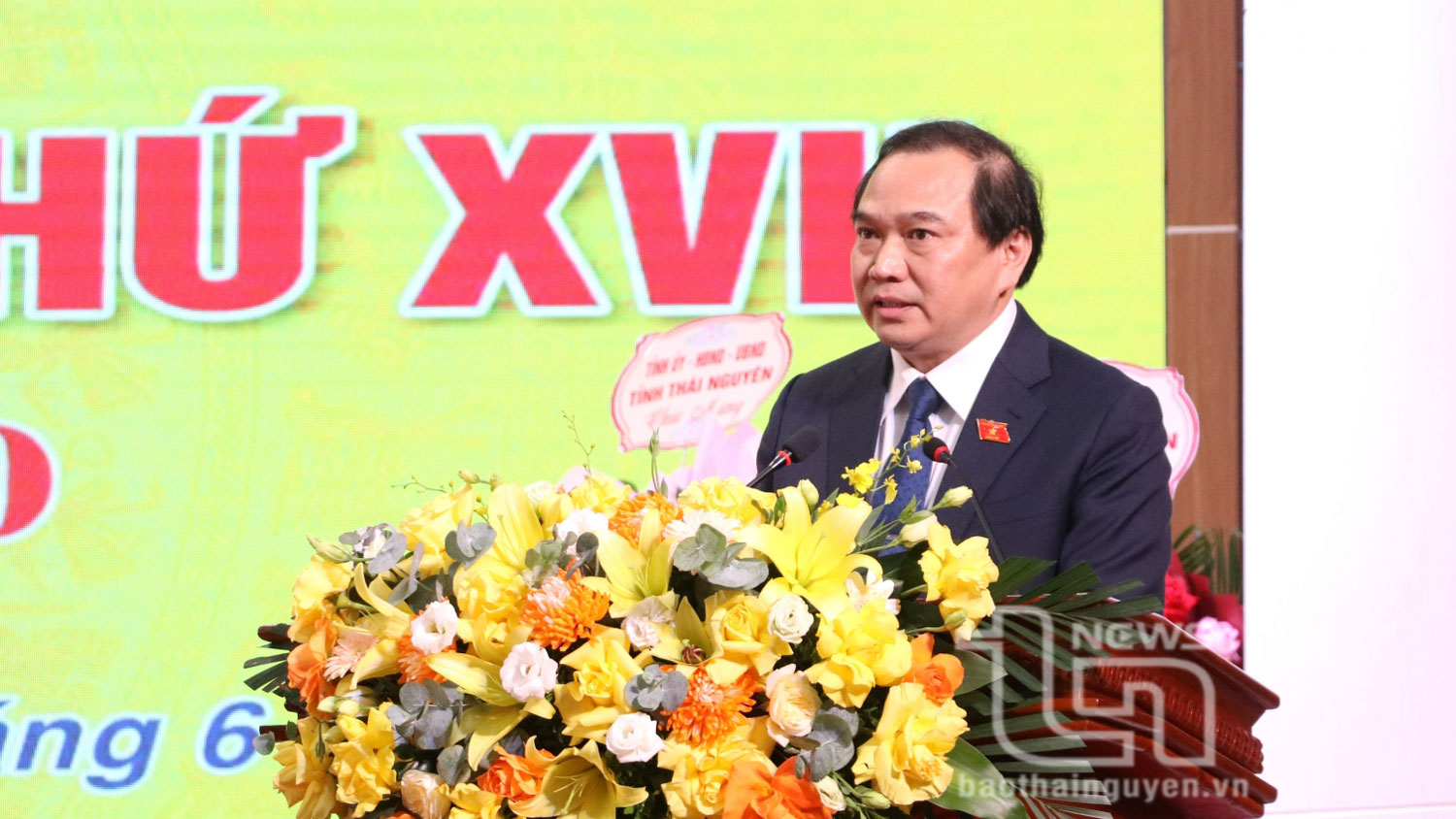 Đồng chí Nguyễn Công Hoàng, Bí thư Đảng ủy, Giám đốc Bệnh viện Trung ương Thái Nguyên phát biểu tại Đại hội.