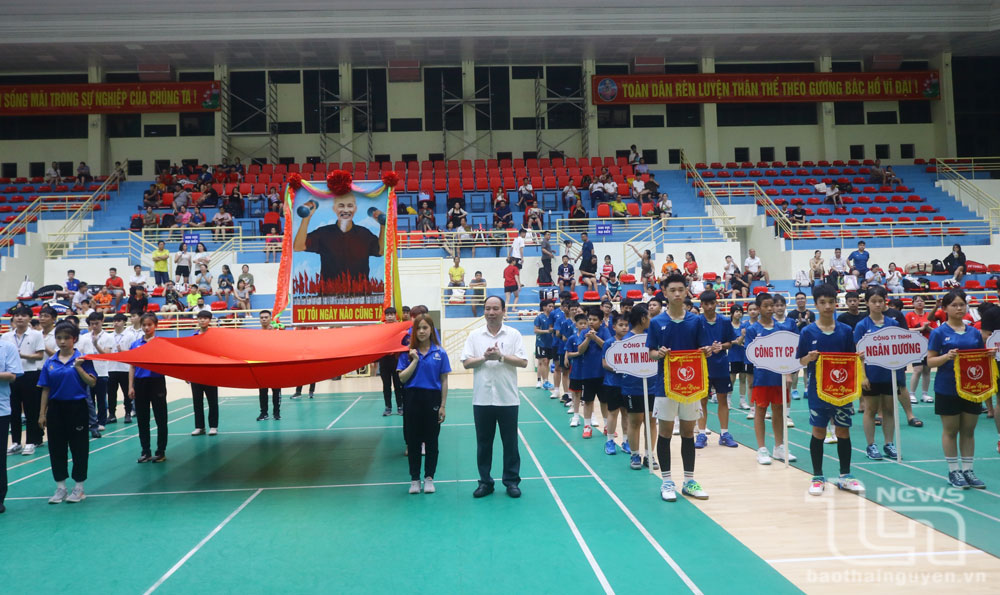 Khai mạc Giải cầu lông các nhóm tuổi trẻ tỉnh Thái Nguyên năm 2025