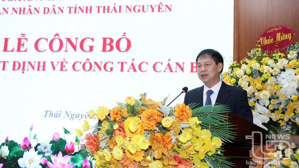 Đồng chí Bùi Đức Thuận, Chánh án Tòa án nhân dân tỉnh Thái Nguyên phát biểu tại buổi Lễ.