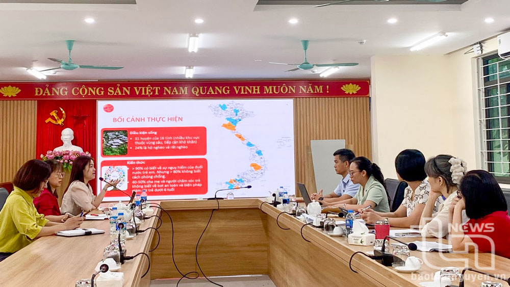 Chuẩn bị triển khai Dự án phòng chống đuối nước tại huyện Phú Bình