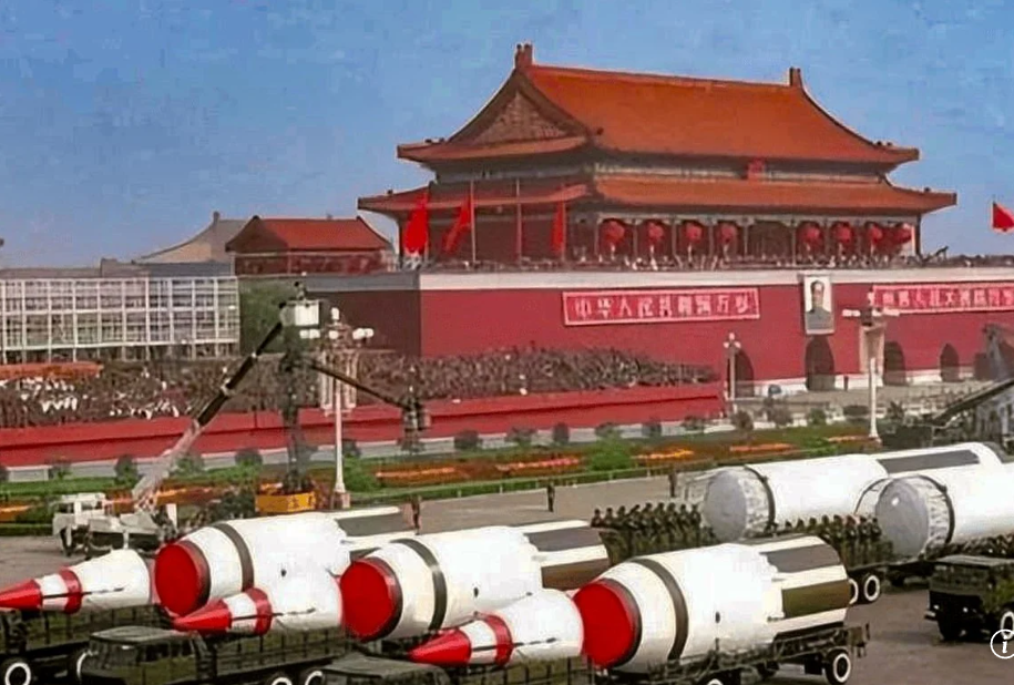Truyền thông nhà nước Trung Quốc hé lộ chi tiết quan trọng về vũ khí hạt nhân DF-5