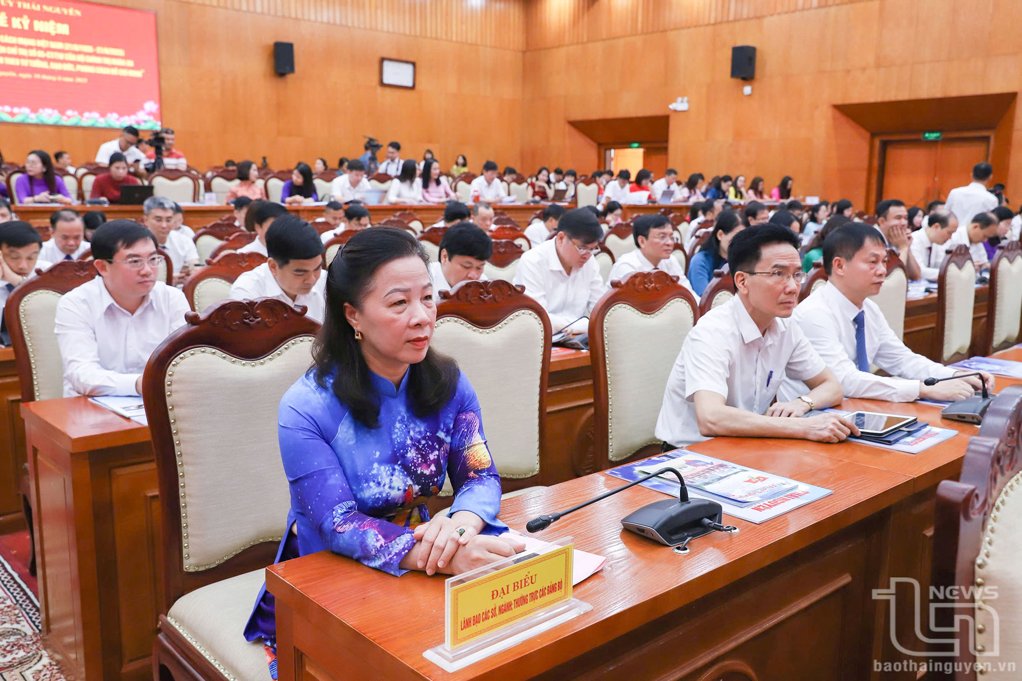 Các đại biểu dự buổi Lễ.