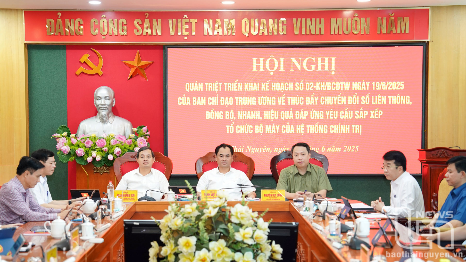 Chuyển đổi số liên thông, đồng bộ, nhanh, hiệu quả, đáp ứng yêu cầu cấp bách của thực tế