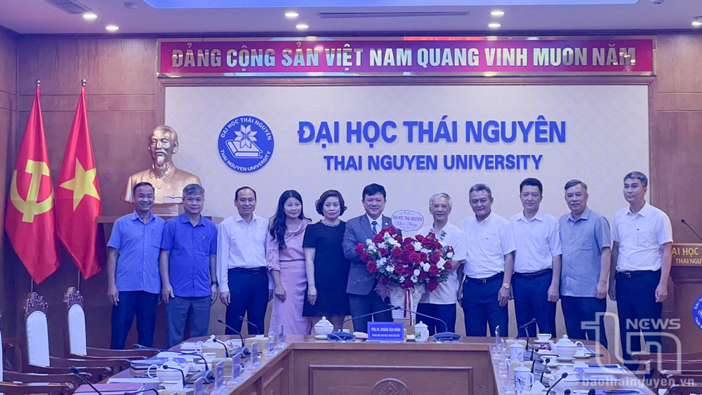 Báo chí và Đại học Thái Nguyên cùng viết tiếp hành trình tri thức