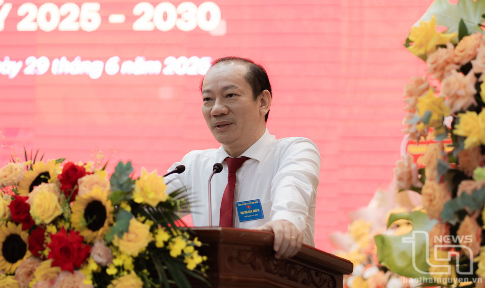 Đồng chí Nguyễn Mạnh Hà, Phó Bí thư Thường trực Thành ủy Thái Nguyên phát biểu chỉ đạo Đại hội.