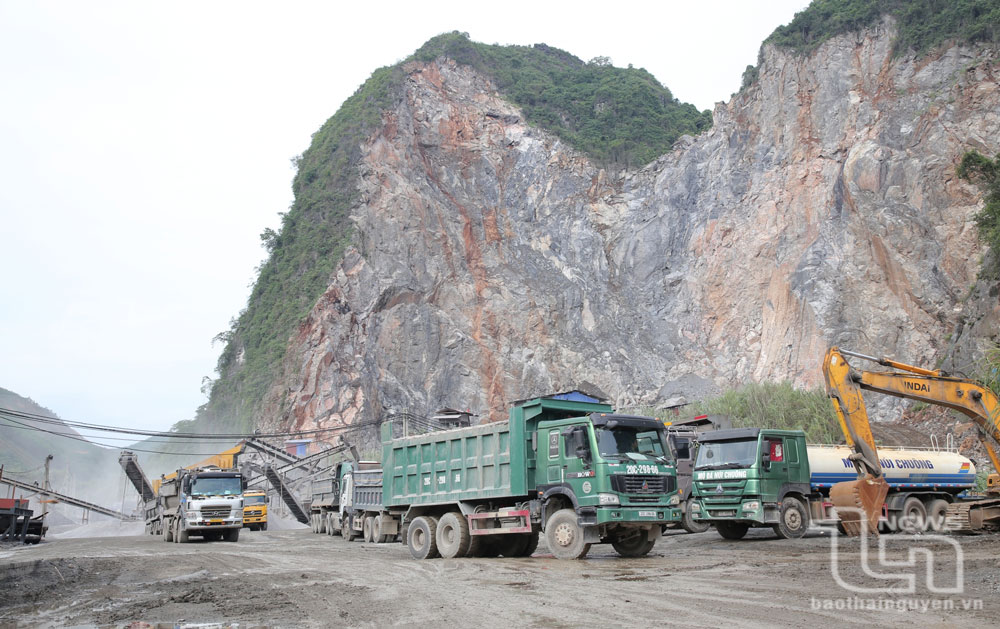Khai thác khoáng sản an toàn trong mùa mưa bão