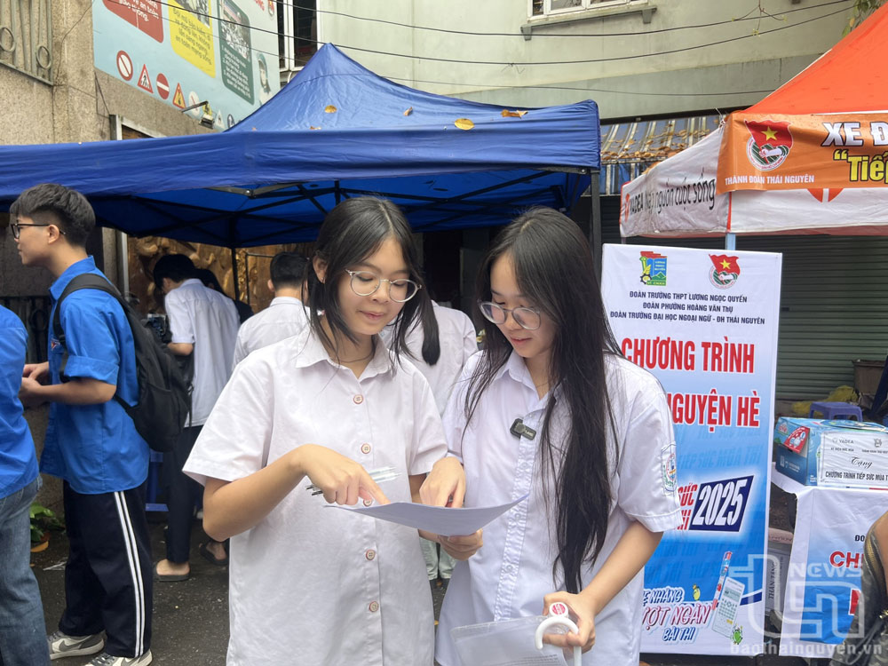 Phổ điểm thi vào lớp 10: Mặt bằng rộng, chất lượng phân hóa