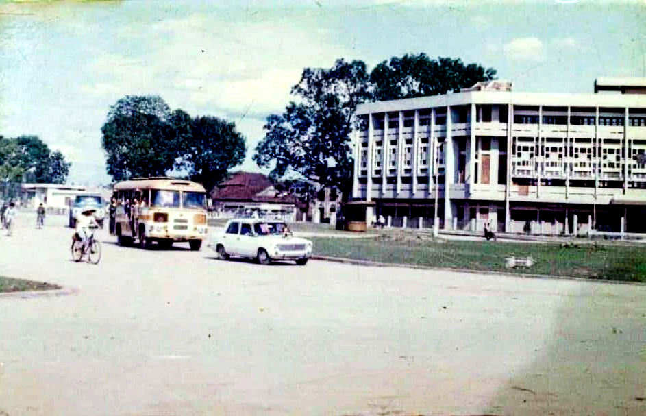 Khu vực đường tròn trung tâm TP. Thái Nguyên những năm 1985-1990. Ảnh tư liệu.
