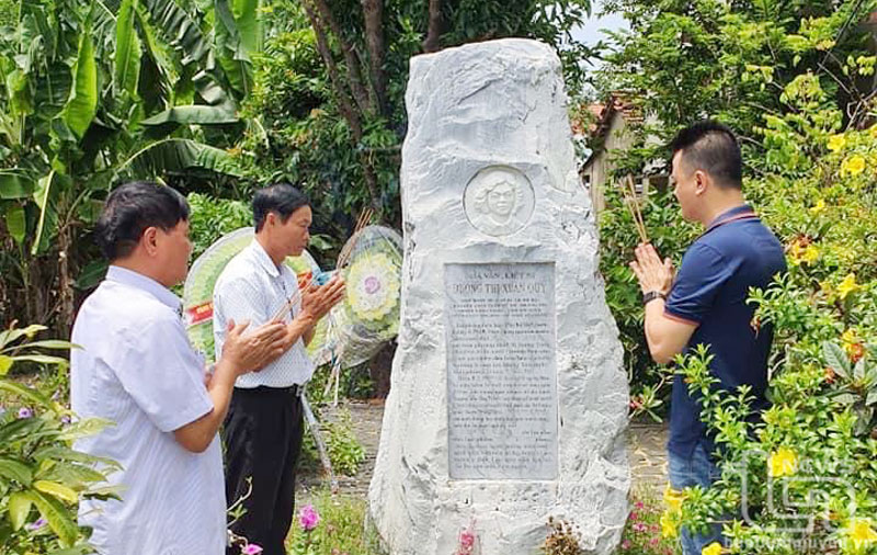 Tri ân nhà báo liệt sĩ