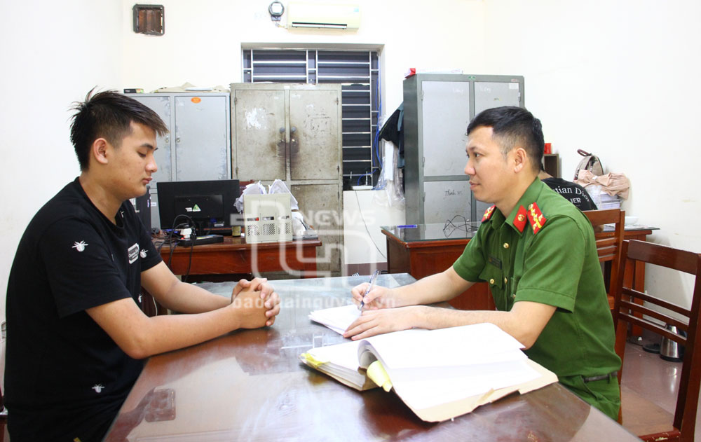 Nguyễn Ngọc Trình Anh tại cơ quan Công an.
