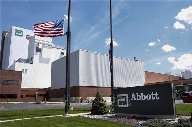 Abbott đối mặt án phạt 495 triệu USD liên quan sữa công thức cho trẻ sinh non