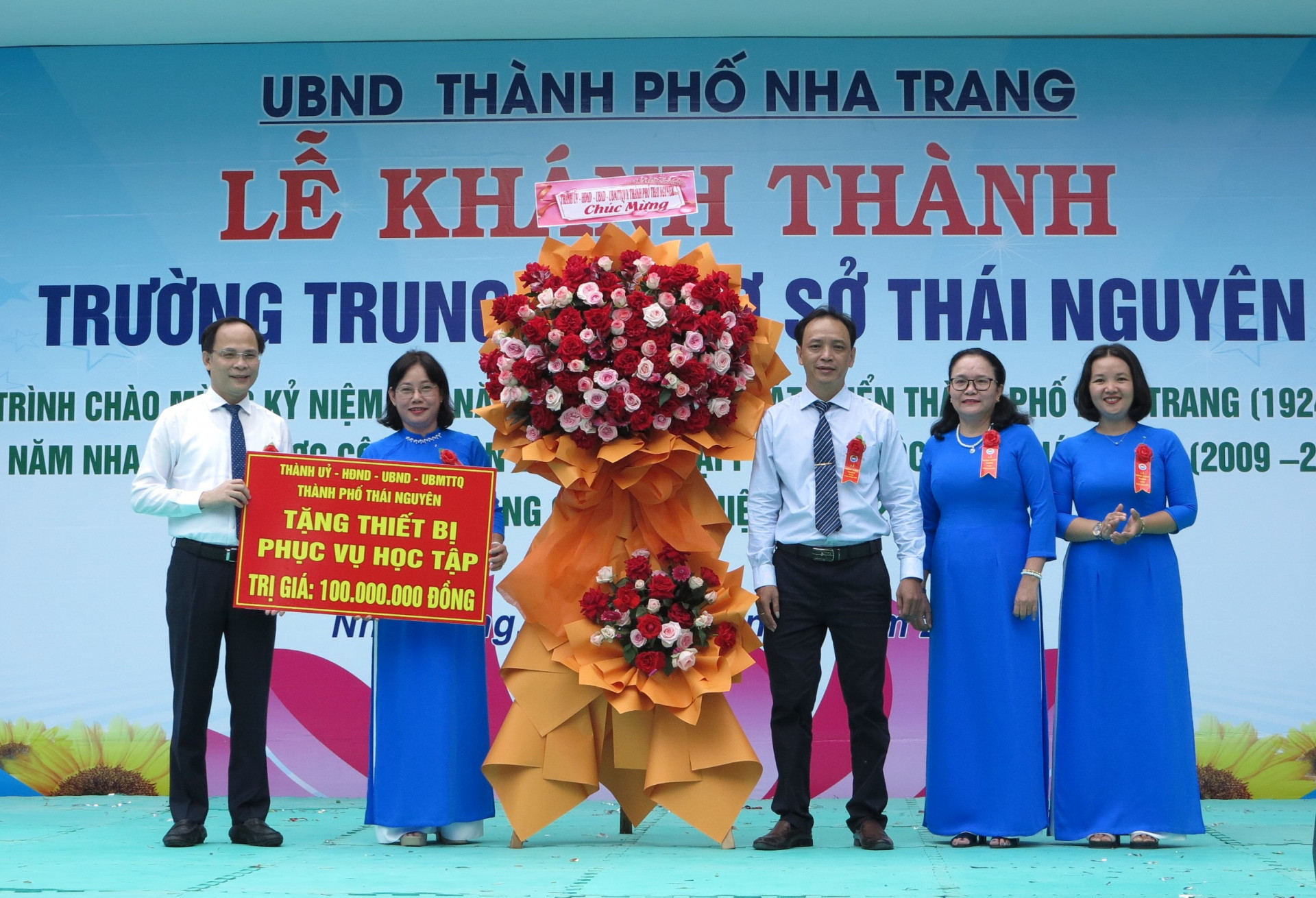 Khánh thành Trường THCS Thái Nguyên tại Nha Trang