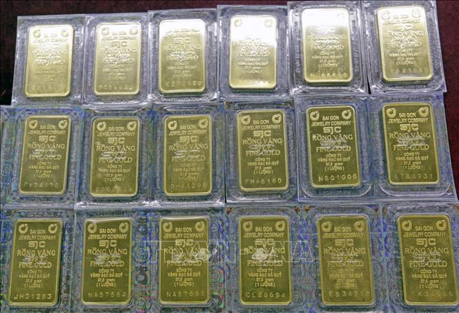 Giá vàng miếng SJC sáng 30/7 quay đầu giảm 