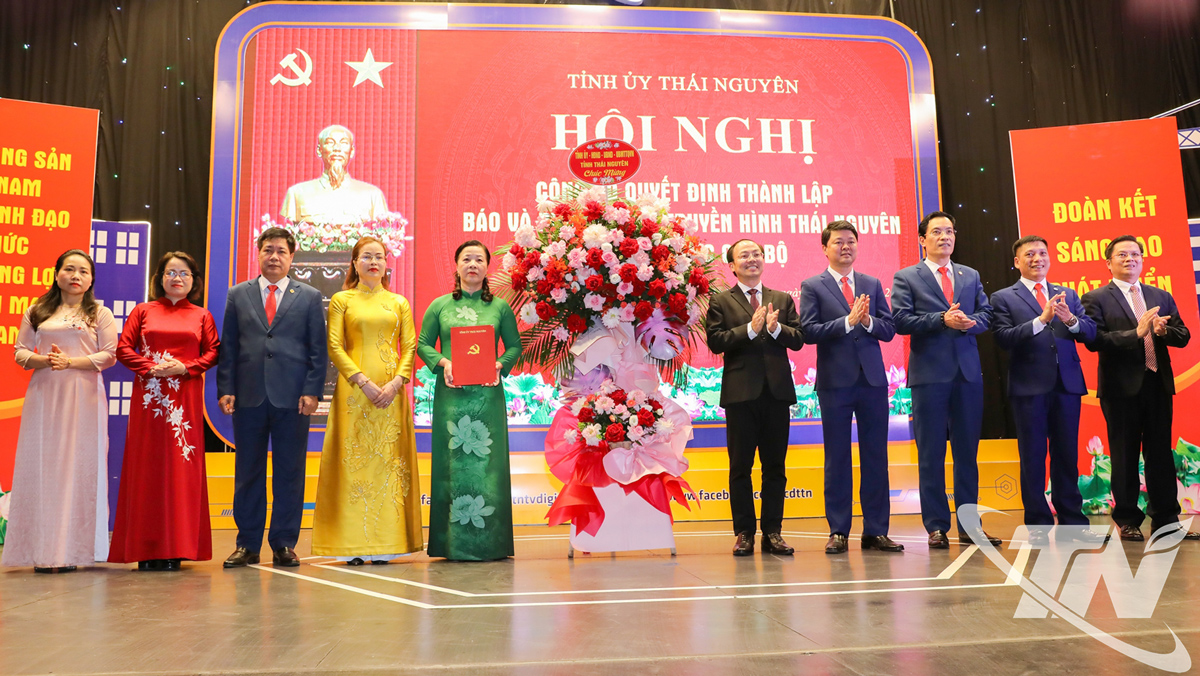 Công bố Quyết định thành lập Báo và Phát thanh, Truyền hình Thái Nguyên