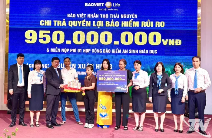 Bảo Việt Nhân thọ Thái Nguyên chi trả quyền lợi bảo hiểm cho khách hàng tử vong 