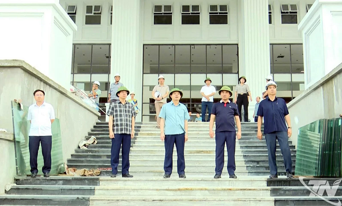 Công trình Trụ sở làm việc Khối các cơ quan tỉnh (trụ sở liên cơ quan) đang khẩn trương hoàn thiện các hạng mục cuối cùng của Dự án.