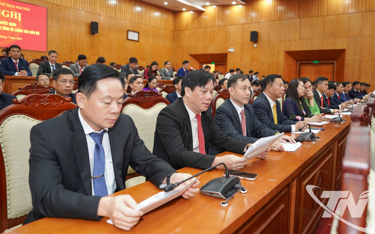 Các đại biểu dự Hội nghị.