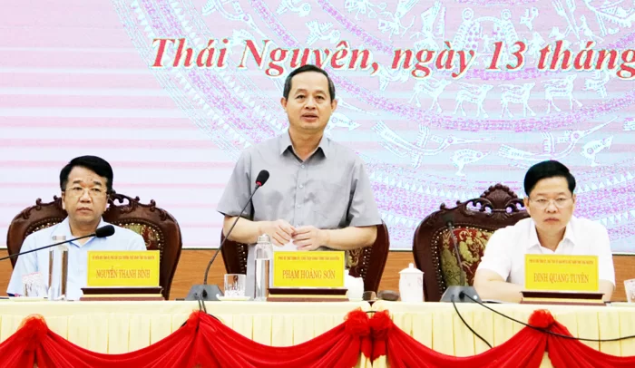 Đồng chí Chủ tịch UBND tỉnh làm việc với 37 xã, phường khu vực phía Bắc