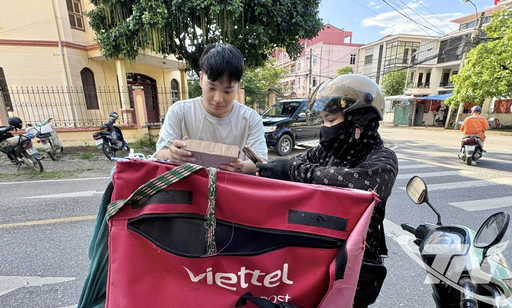Chuyển phát giữ nhịp kết nối thời điểm sáp nhập