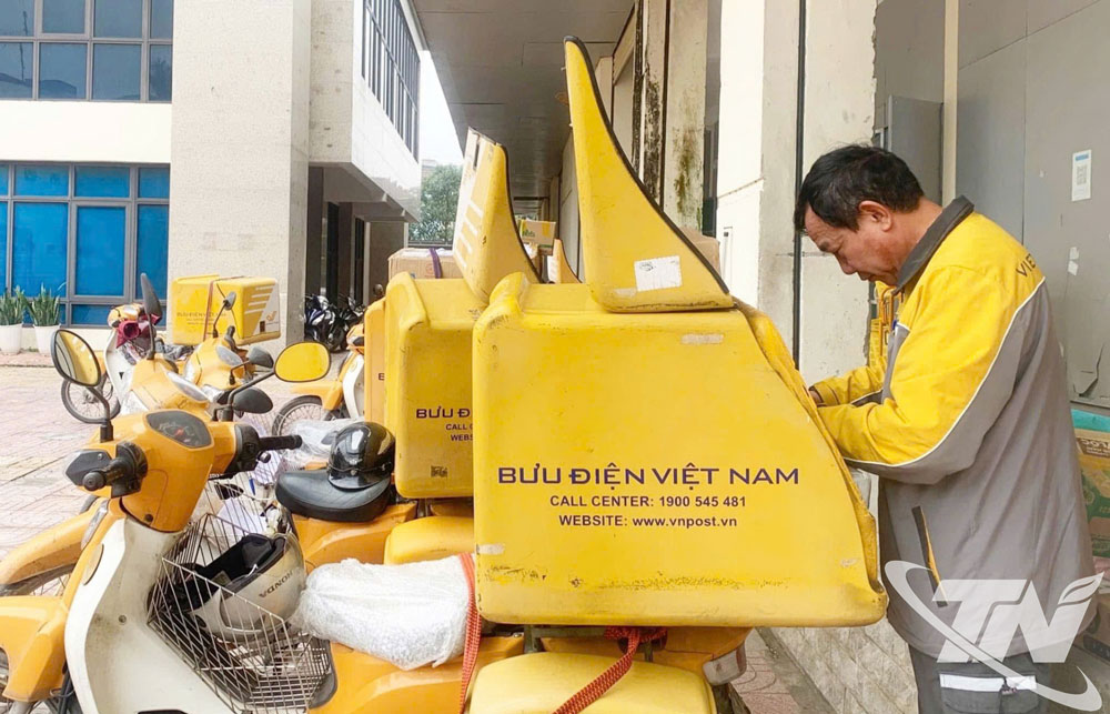 Mạng thu gom, khai thác, vận chuyển và phát tại các xã, phường của Bưu điện Việt Nam được duy trì.