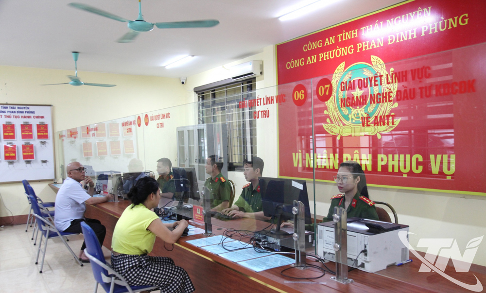Công an cấp xã duy trì hoạt động ổn định
