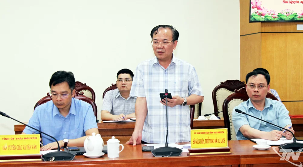Lãnh đạo các cơ quan, đơn vị phát biểu tại Hội nghị.