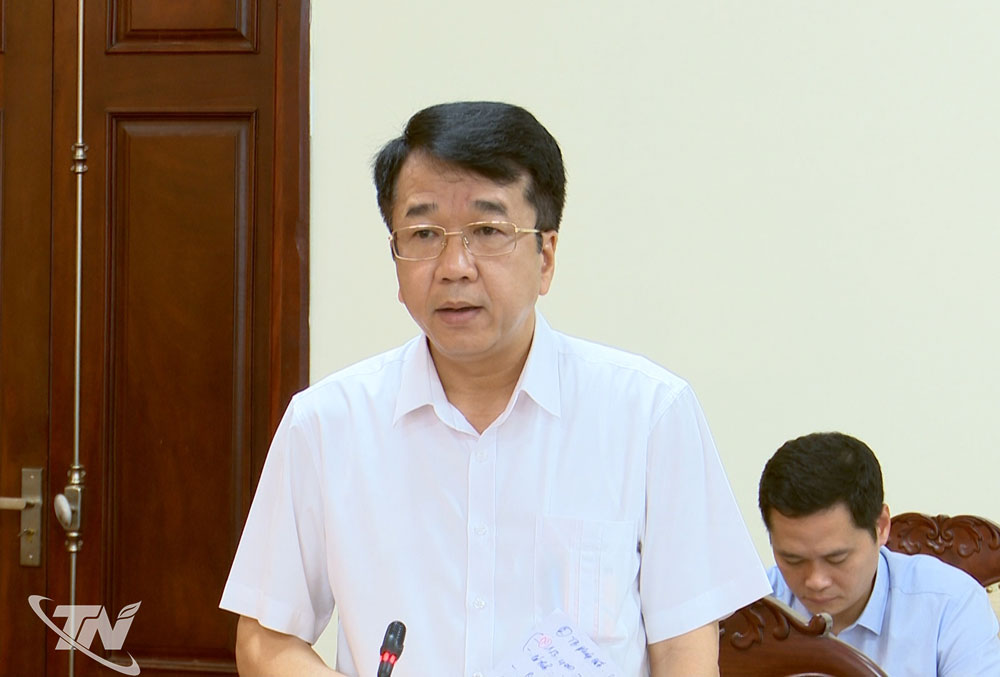 Các đại biểu thảo luận tại Hội nghị.