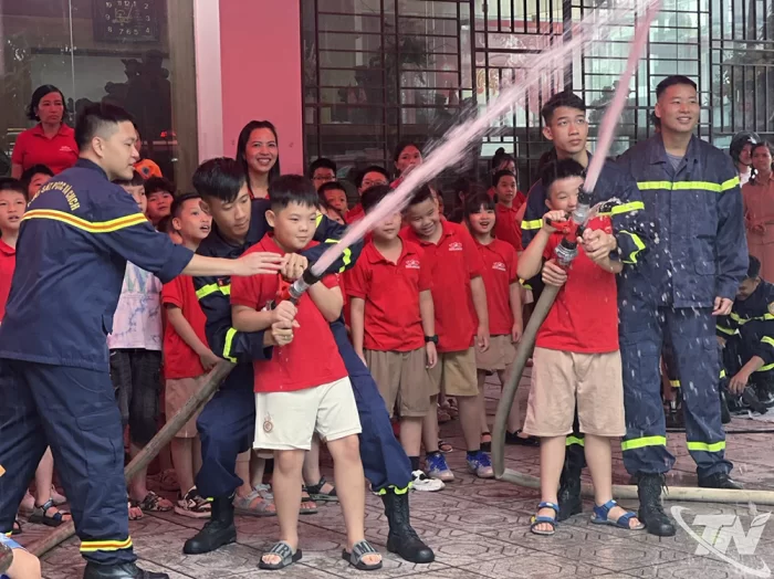 Tập huấn kiến thức phòng cháy, chữa cháy và cứu nạn, cứu hộ