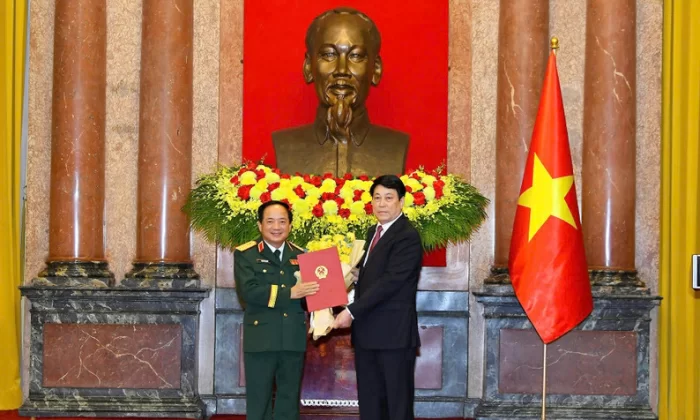 Chủ tịch nước Lương Cường chủ trì lễ trao quyết định thăng quân hàm, cấp bậc hàm Đại tướng, Thượng tướng