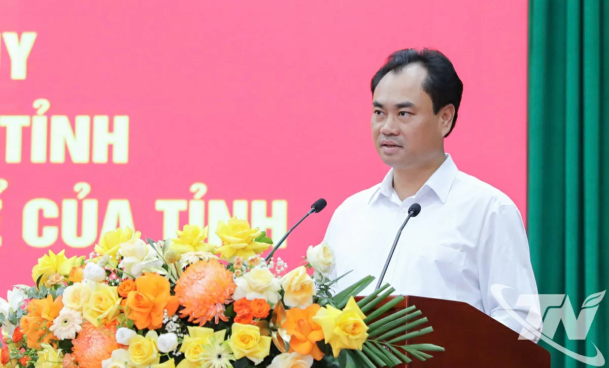 Đồng chí Bí thư Tỉnh ủy Trịnh Việt Hùng