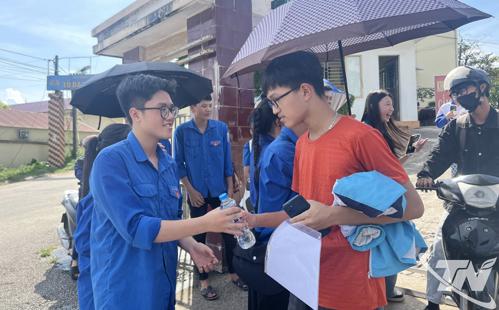 Nỗi niềm sau kỳ thi khó