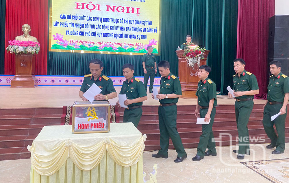 Bộ CHQS tỉnh: Tổng kết 10 năm thực hiện Luật Sĩ quan Quân đội nhân dân Việt Nam
