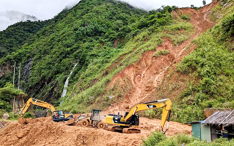 Nhận diện sớm các nguy cơ sạt lở, sụt lún đất