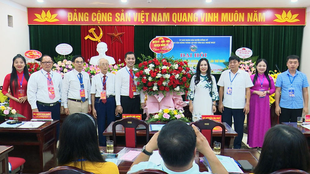 Đồng Hỷ: Chú trọng khai thác giá trị văn học - nghệ thuật truyền thống