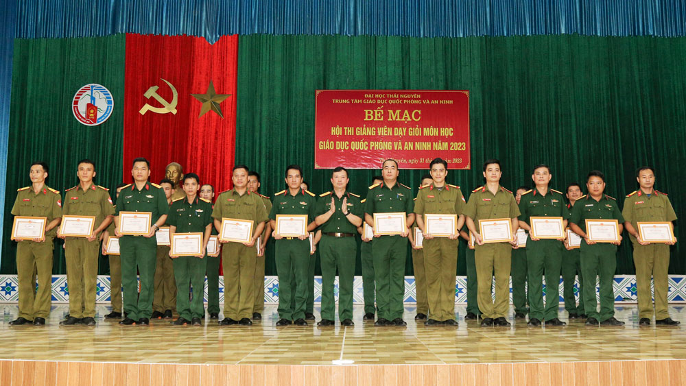 Thi giảng viên dạy giỏi môn Giáo dục quốc phòng và an ninh