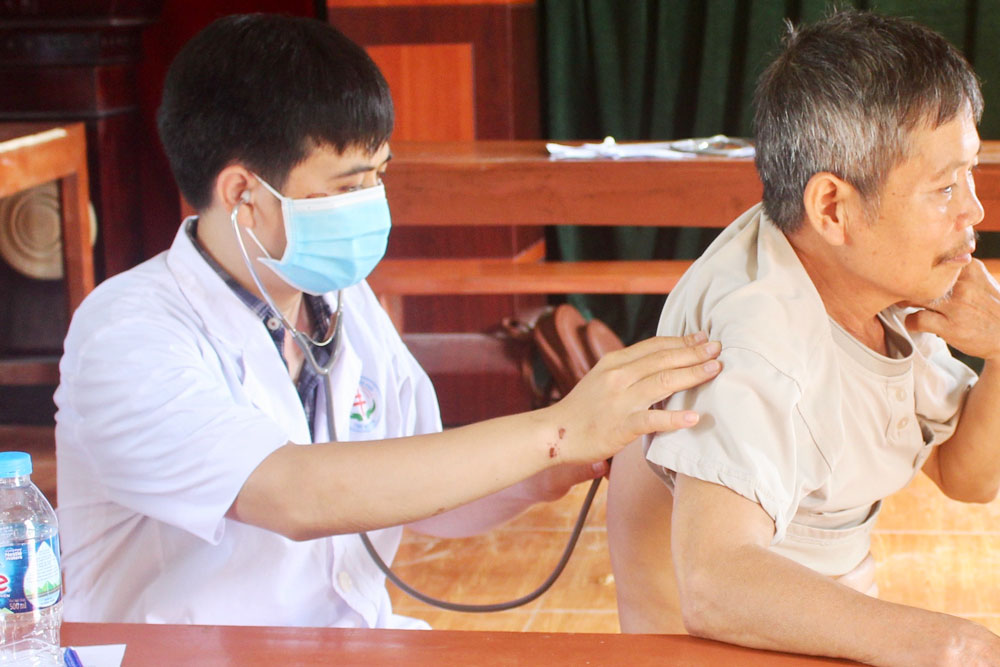 Phát hiện 320 bệnh nhân mắc lao mới
