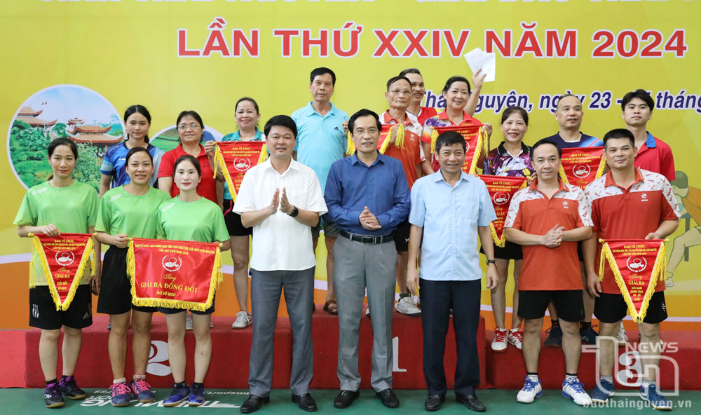 Bế mạc Giải Bóng bàn tỉnh - Giải Báo Thái Nguyên năm 2024