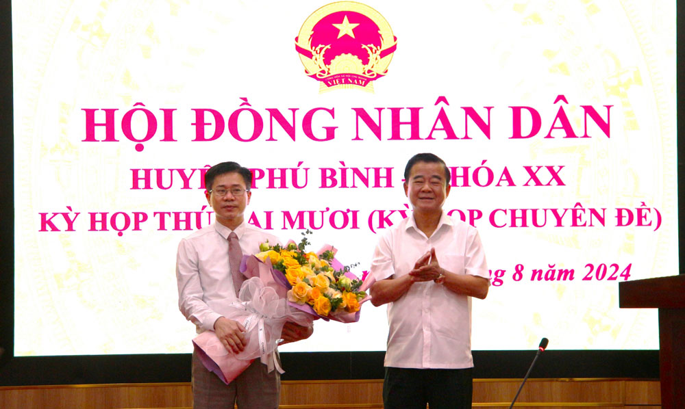 HĐND huyện Phú Bình: Bầu chức danh Phó Chủ tịch UBND huyện