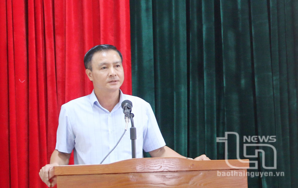 Đồng chí Vũ Duy Hoàng phát biểu tại Hội nghị.