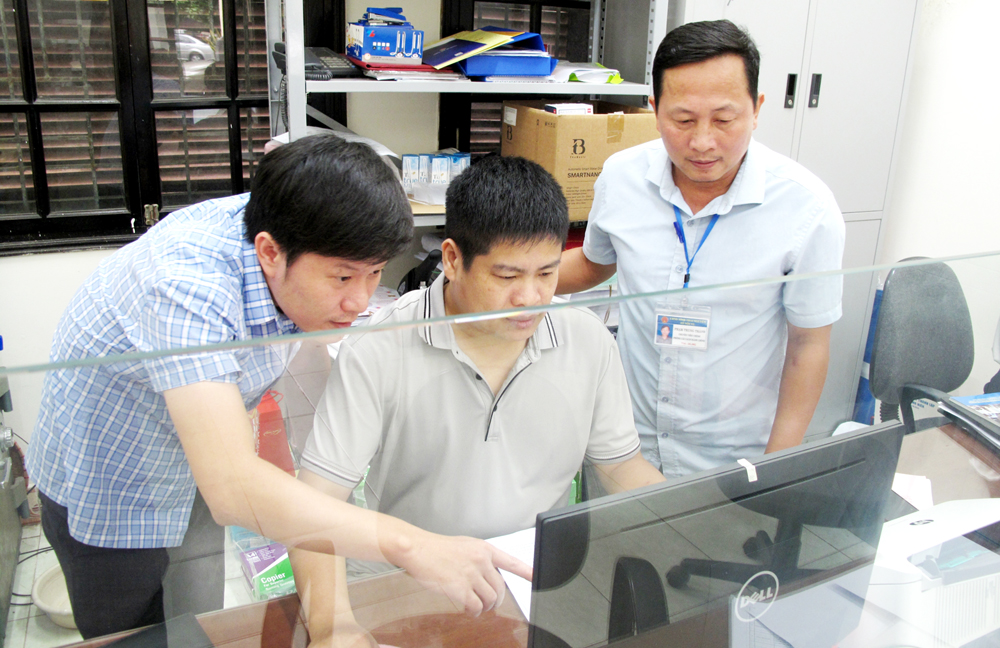 Kiểm tra việc thực hiện nhiệm vụ do UBND tỉnh giao