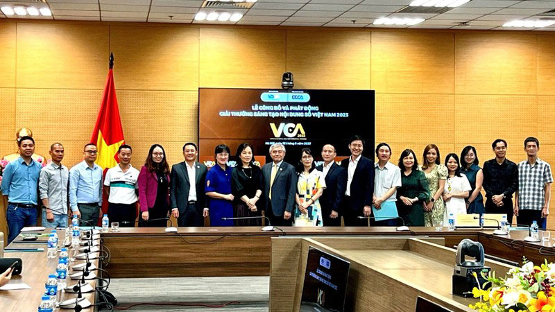 Hội đồng giám khảo của Giải thưởng Sáng tạo nội dung số Việt Nam 2023 quy tụ các chuyên gia uy tín, đa ngành.