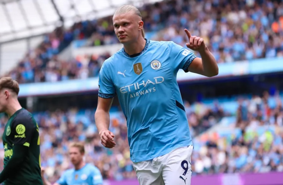 Ngoại hạng Anh 2024 - 2025: Man City độc chiếm ngôi đầu 