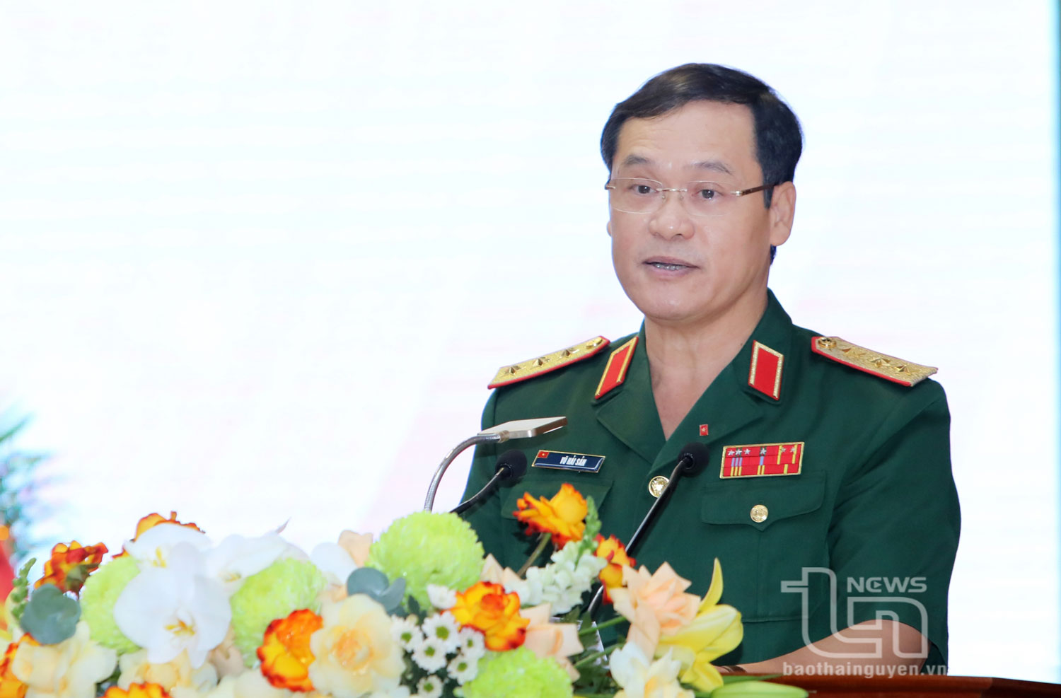 Thượng tướng Vũ Hải Sản phát biểu tại Đại hội.