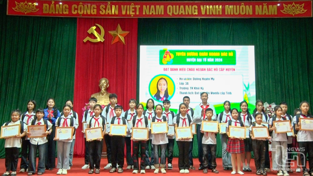 Đại Từ: Tuyên dương 83 cháu ngoan Bác Hồ tiêu biểu