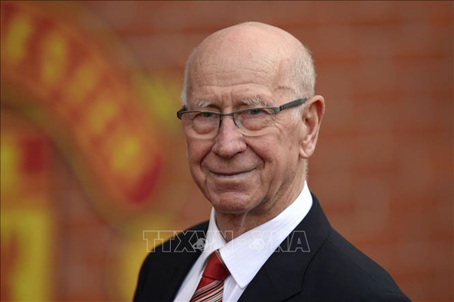 Huyền thoại bóng đá Anh Bobby Charlton qua đời ở tuổi 86
