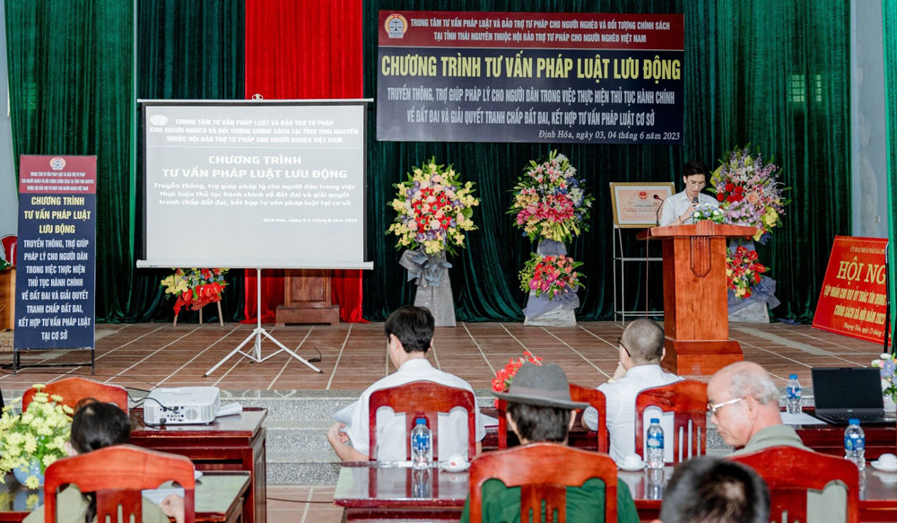 Nâng cao hiệu quả công tác bảo trợ tư pháp cho người nghèo