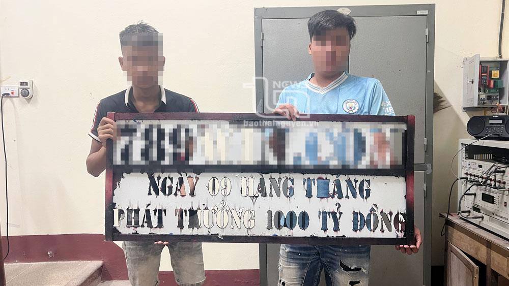 TP. Phổ Yên: Phát hiện 2 đối tượng phun sơn quảng cáo trái phép